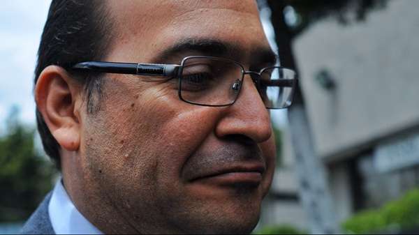 Duarte La FGR pidió aplazar la resolución sobre la libertad anticipada de Javier Duarte. Argumentó que existen procesos activos en Veracruz que podrían impedir su salida