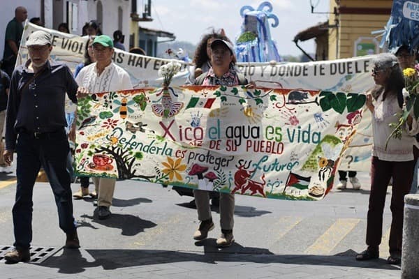 En otros municipios del estado, como el puerto de Veracruz, también se convocaron a movilizaciones, para exigir a las autoridades el respeto al agua, en un contexto en el que recientemente un derrame de hidrocarburo ha impactado a cientos de kilómetros de costas de la entidad.